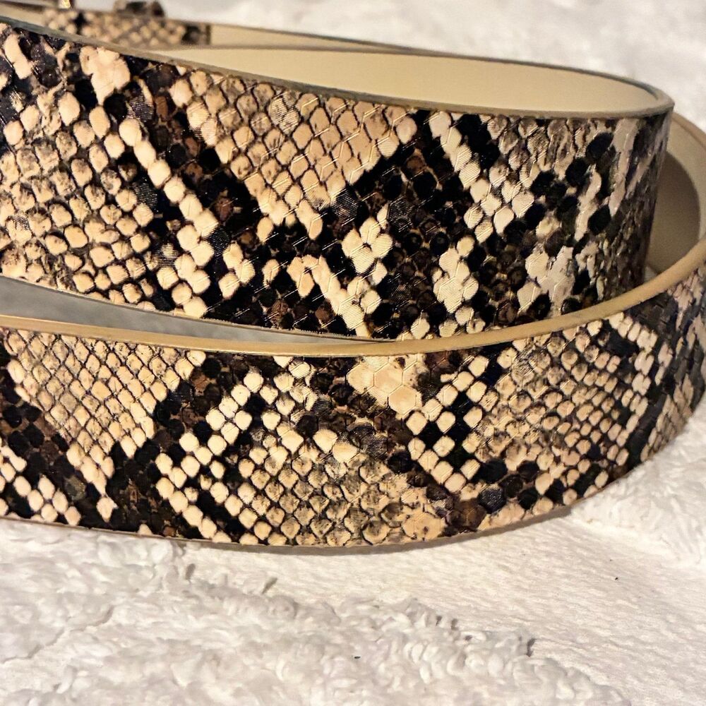Ellen Tracy Faux leather Snakeskin Tan Black Belt Size L/XL - Picture 3 of 8